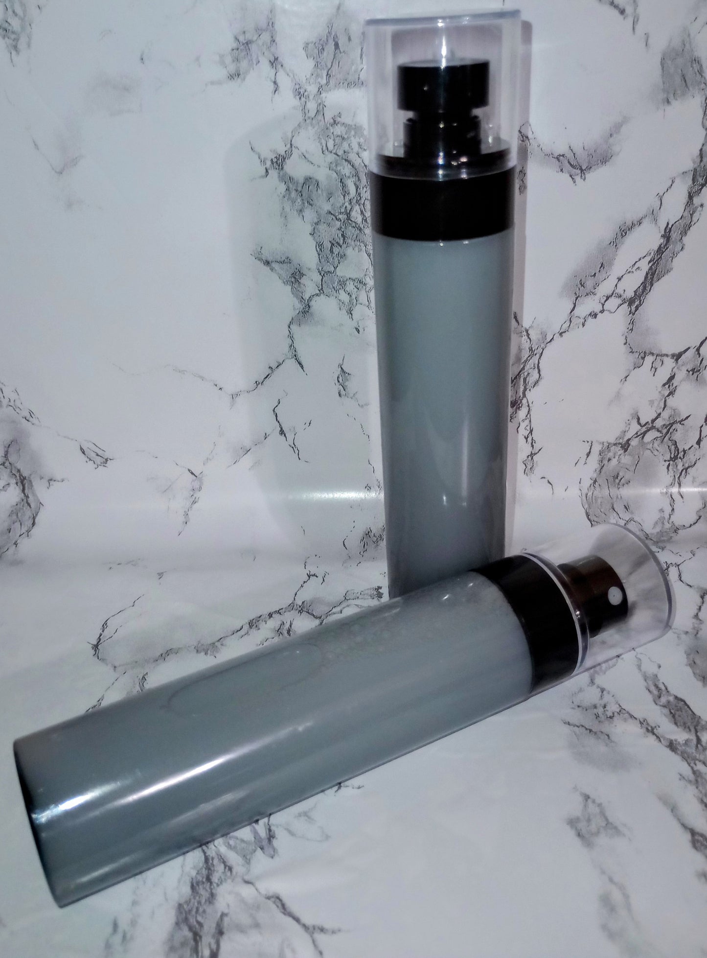 Luxury hydrating hair mist