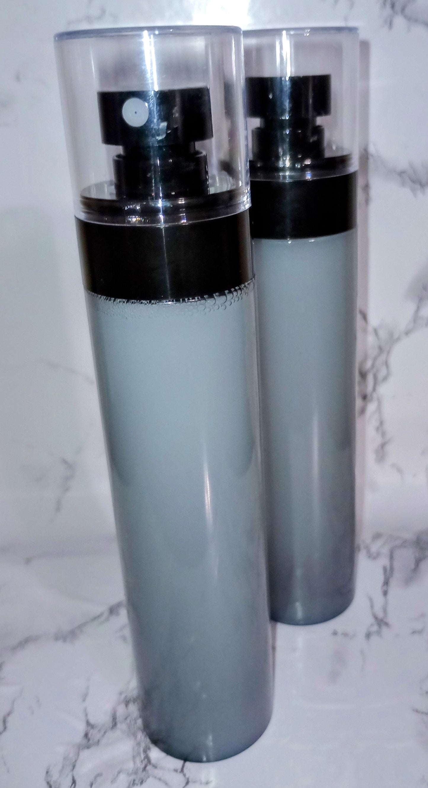 Luxury hydrating hair mist